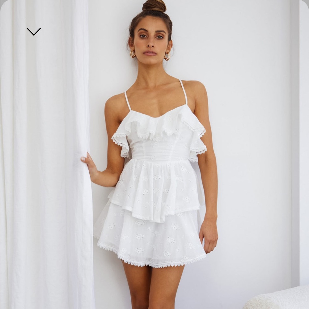 Tameka Ruffle Trim Layered Hem Eyelet Dress White,
L